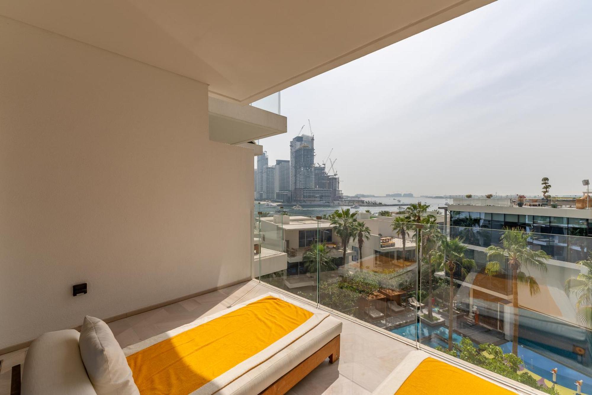 Five Palm Jumeirah Residences - Mint Stay Dubai Eksteriør billede